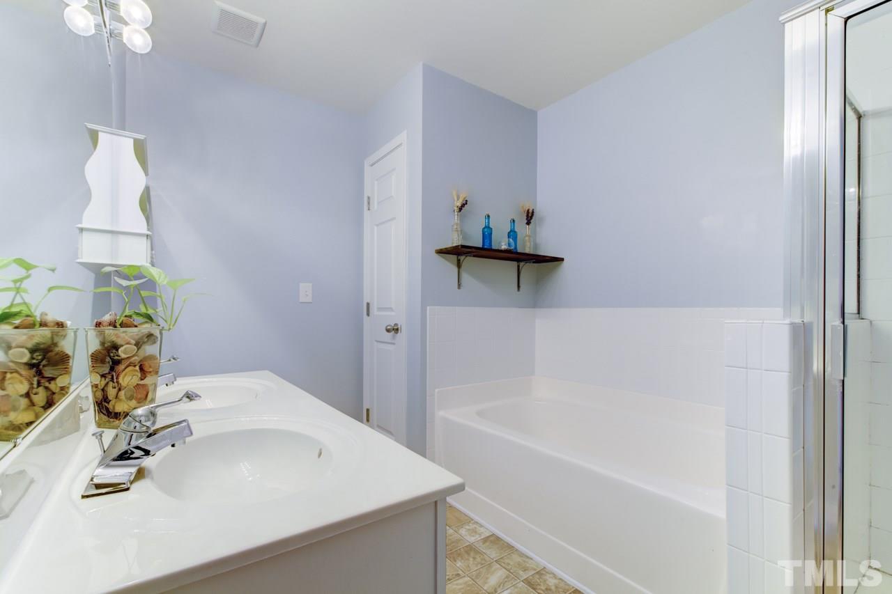 321 Gilman Lane, Unit 102 Raleigh, NC 27610 - Photo 19 of 25 Gallery Image 19