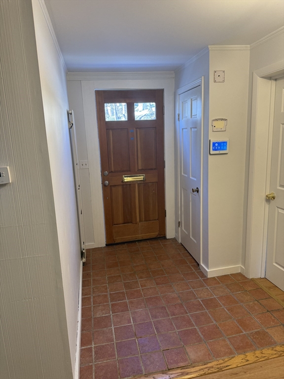 6 School Street, Unit 6 Milton, MA 02186 - Photo 2 of 10