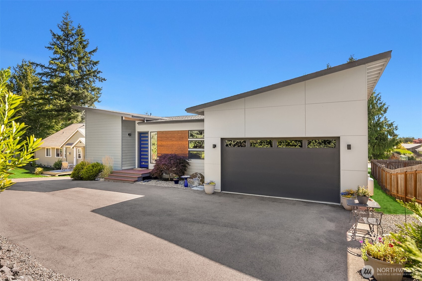 73 Explorer Lane Port Ludlow, WA 98365 - Photo 2 of 30 Gallery Image 2