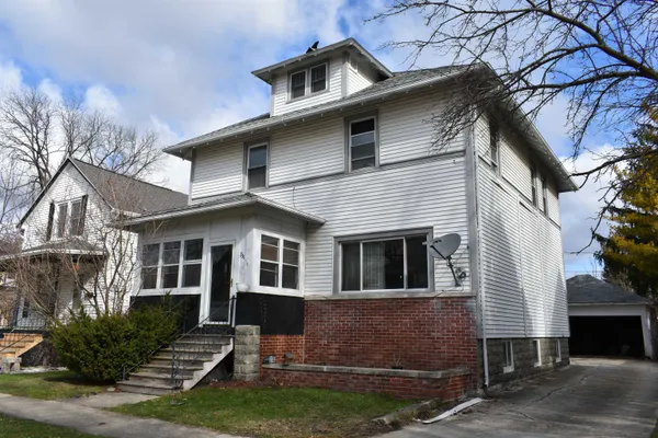 $179,000 | 231 Gillett Street, Fond du Lac, WI 54935