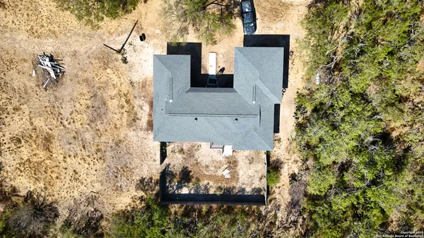 $419,000 | 320 Pullin Drive, Pleasanton, TX 78064