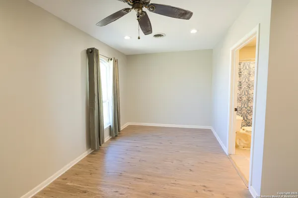 $419,000 | 320 Pullin Drive, Pleasanton, TX 78064