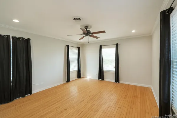 $419,000 | 320 Pullin Drive, Pleasanton, TX 78064