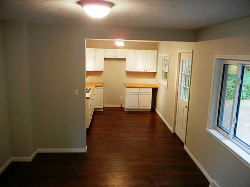 428 Freeport Road Freeport, PA 16229 - Photo 12 of 23 Dining Room.