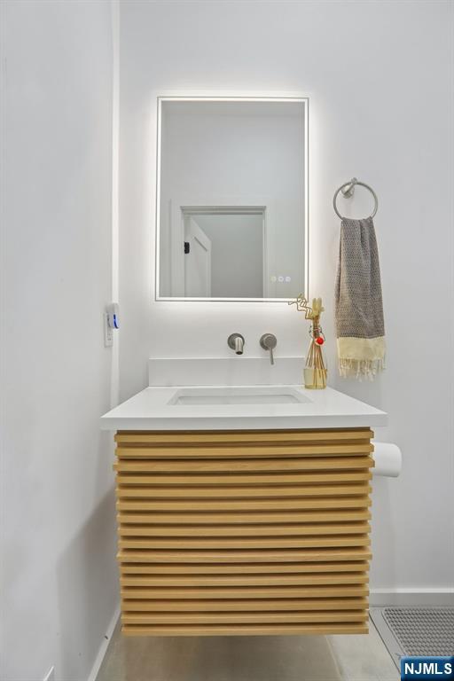 15 Wheeler Street, Unit B Montclair, NJ 07042 - Photo 4 of 17