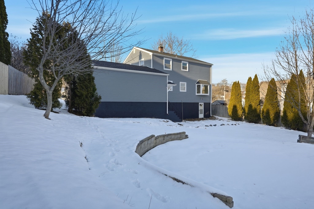 286 Westfield Road Holyoke, MA 01040 - Photo 33 of 35 Gallery Image 33