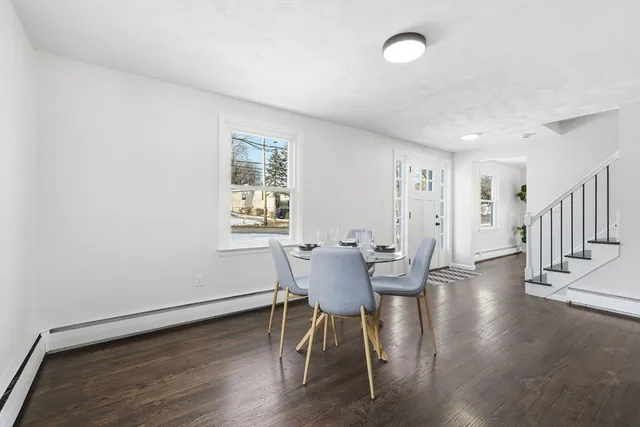 $399,995 | 286 Westfield Road, Holyoke, MA 01040