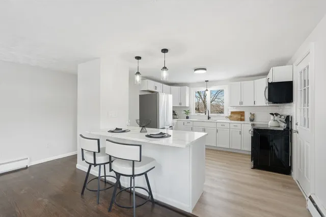 $399,995 | 286 Westfield Road, Holyoke, MA 01040