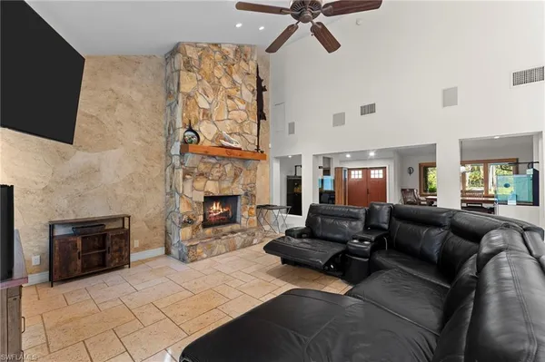 $6,500 | 840 Jung Boulevard West, Naples, FL 34120