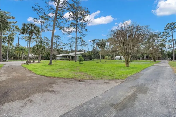 $6,500 | 840 Jung Boulevard West, Naples, FL 34120