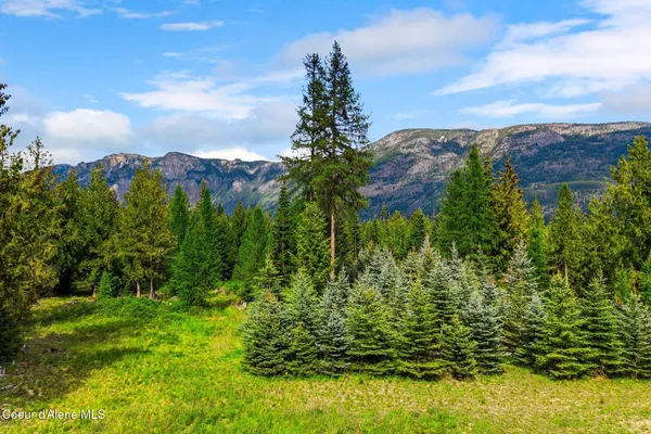 $500,000 | 10435 Highway 1, Bonners Ferry, ID 83805