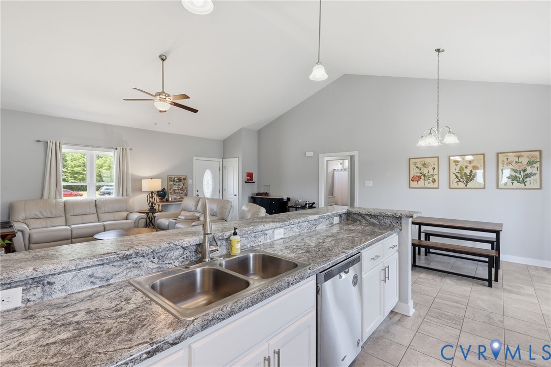 8900 Rock Cedar Road New Kent, VA 23124 - Photo 13 of 33