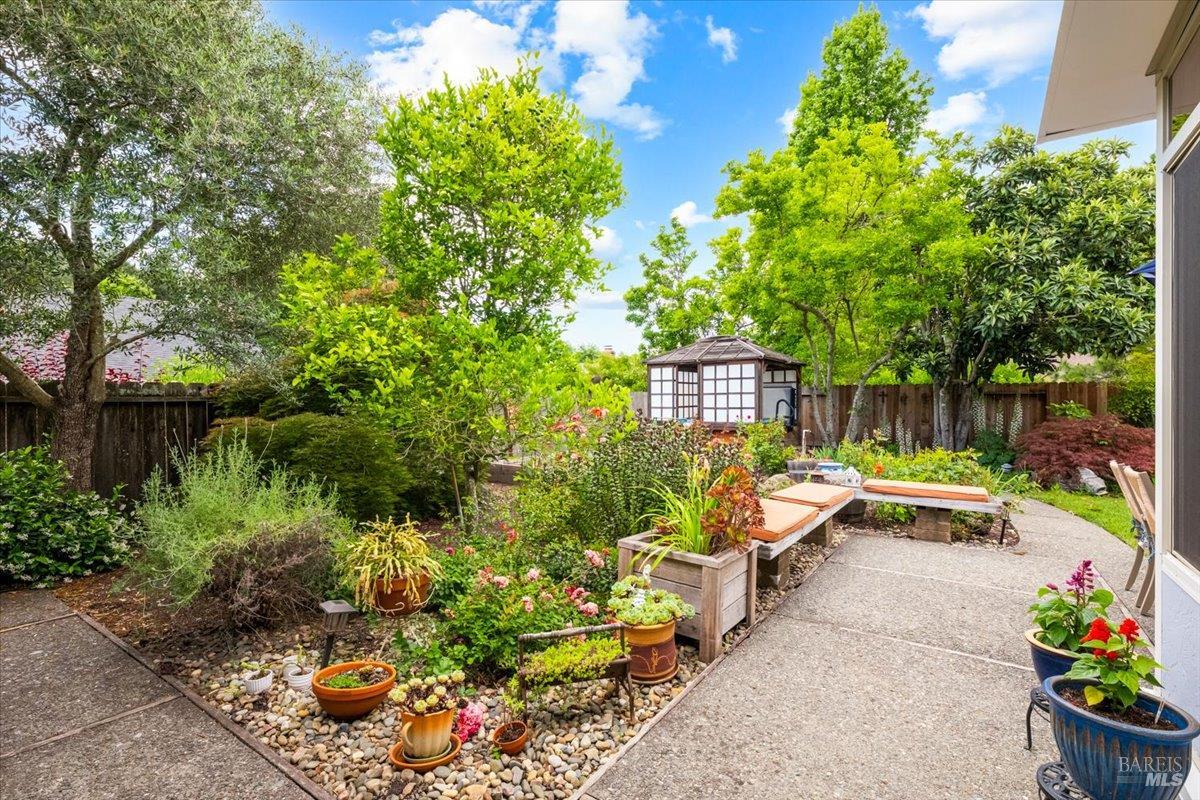 6505 Stonecroft Terrace Santa Rosa, CA 95409 - Photo 35 of 59
