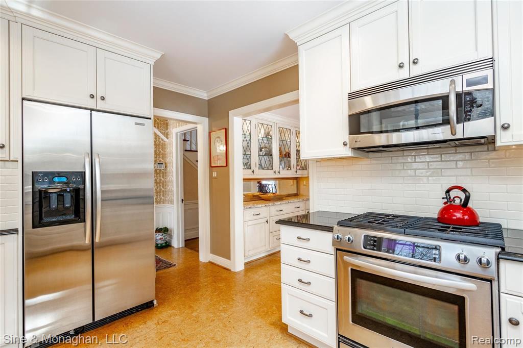 1009 Audubon Road Grosse Pointe Park, MI 48230 - Photo 10 of 69