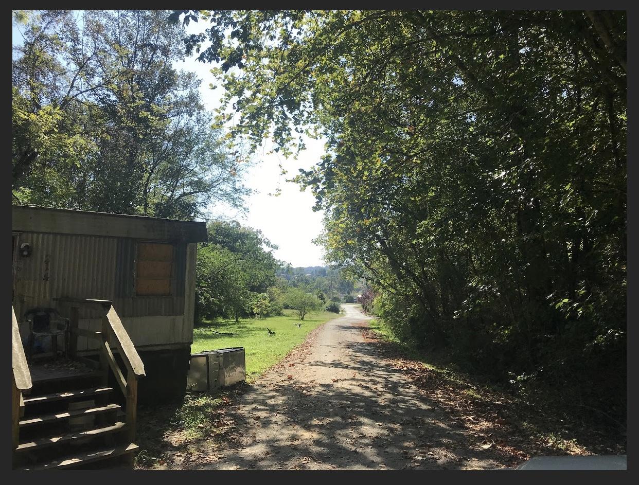 Del Rio Lane La Follette, TN 37766 - Photo 4 of 4 F923484B-98CF-4CE4-A856-8E5CC86482F2