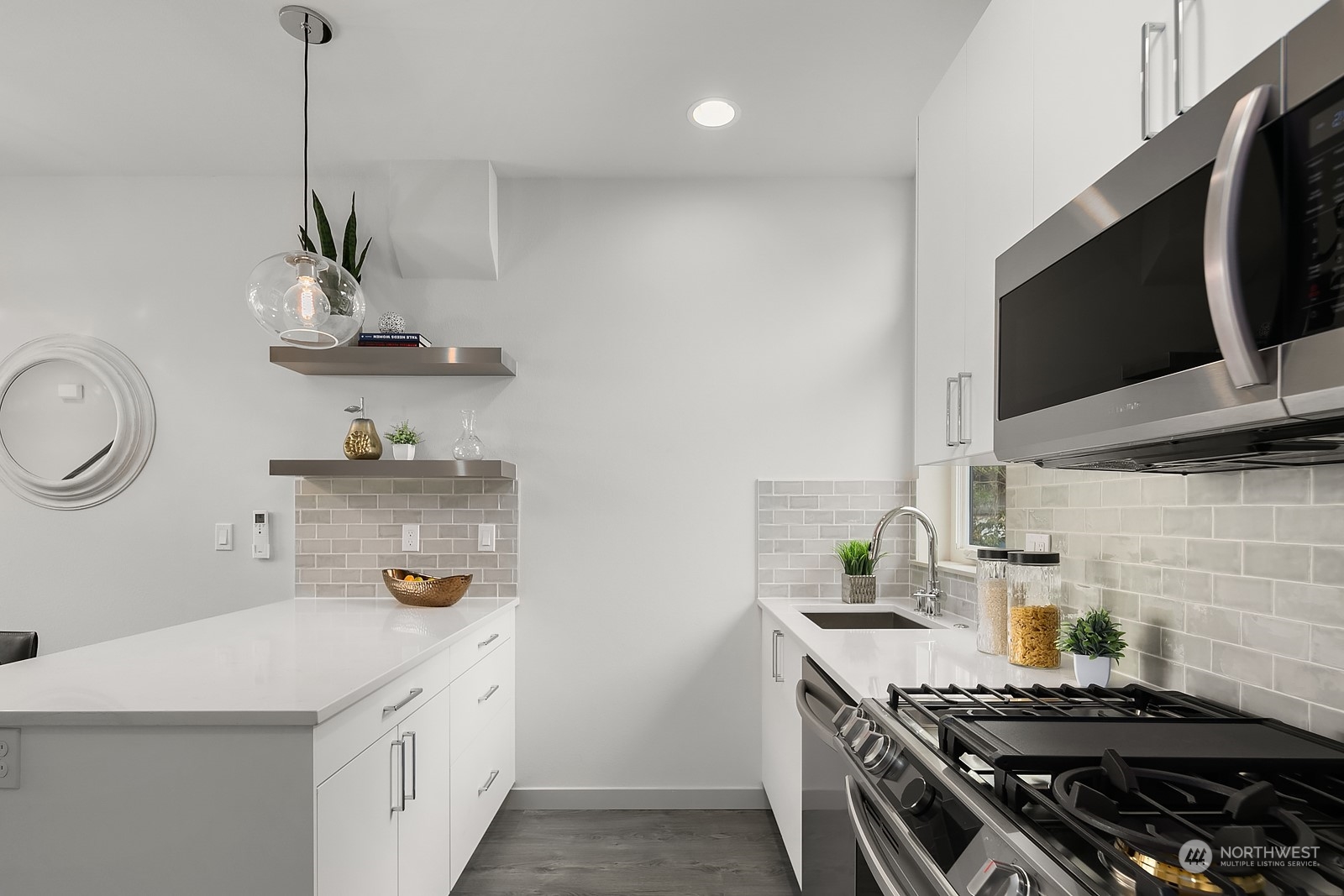 970 North Allen Place Seattle, WA 98103 - Photo 15 of 27 Gallery Image 15