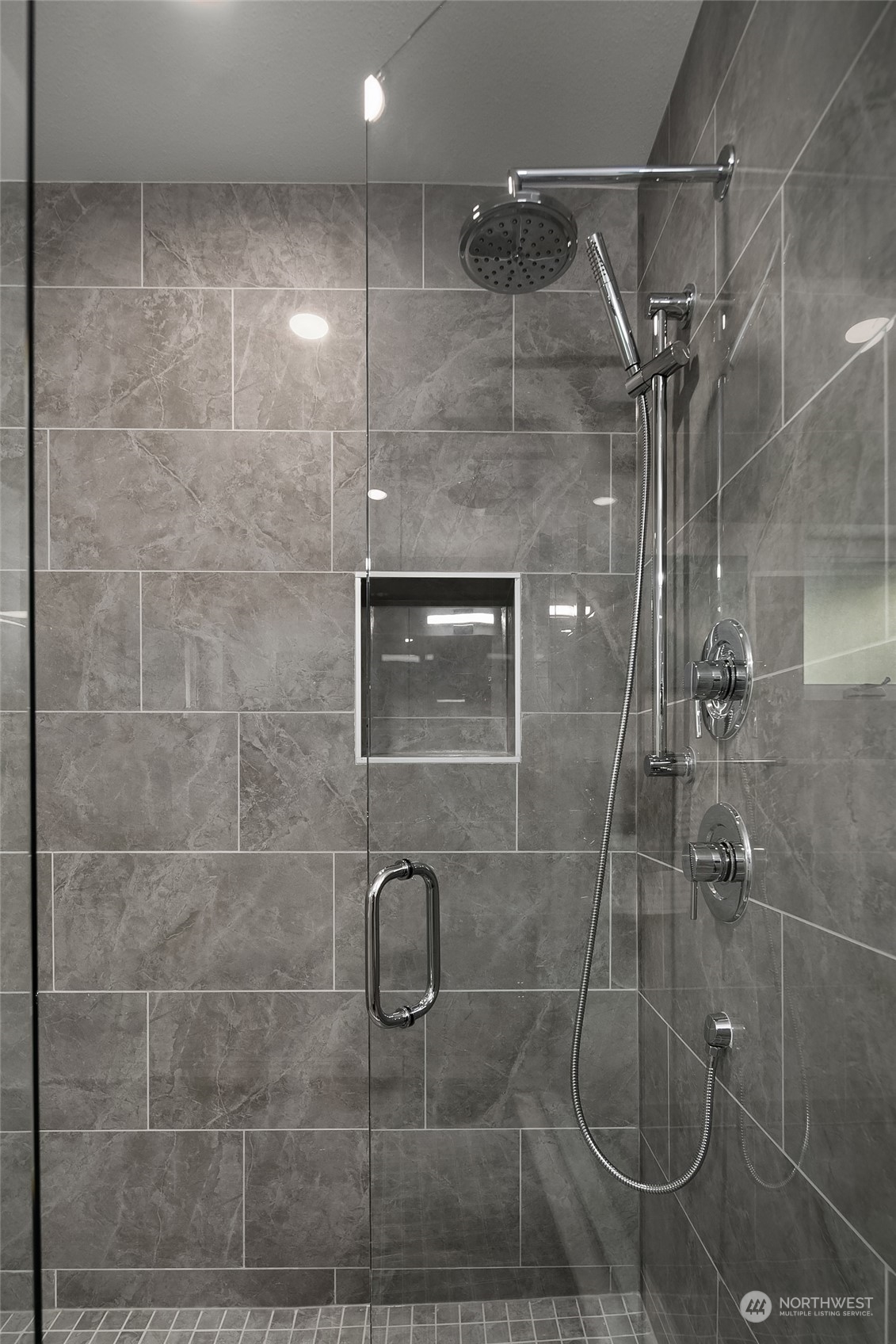 970 North Allen Place Seattle, WA 98103 - Photo 19 of 27 Gallery Image 19