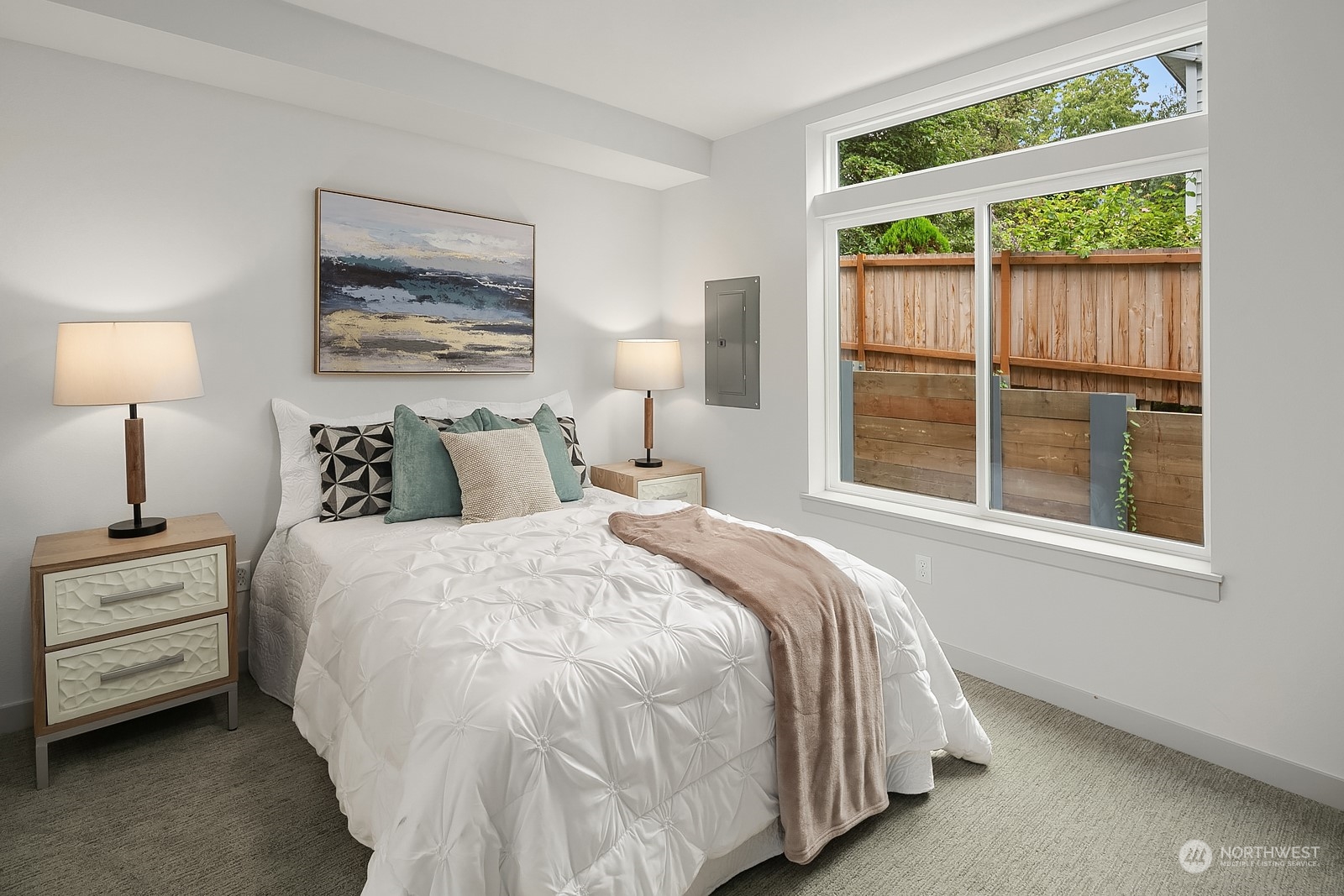 970 North Allen Place Seattle, WA 98103 - Photo 21 of 27 Gallery Image 21