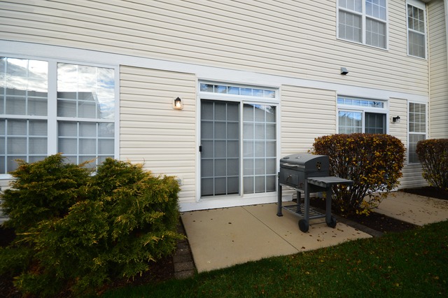 1941 Crestview Circle Romeoville, IL 60446 - Photo 18 of 19
