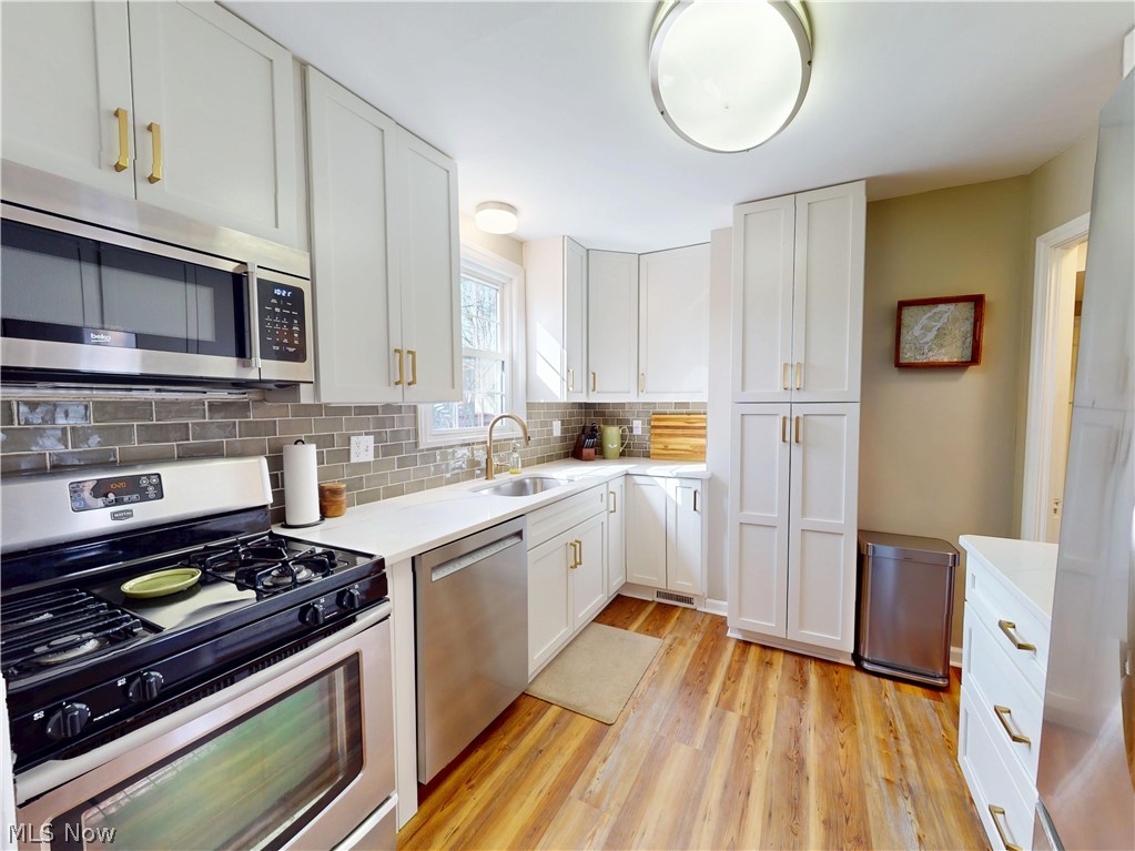 3606 Northcliffe Road University Heights, OH 44118 - Photo 10 of 45