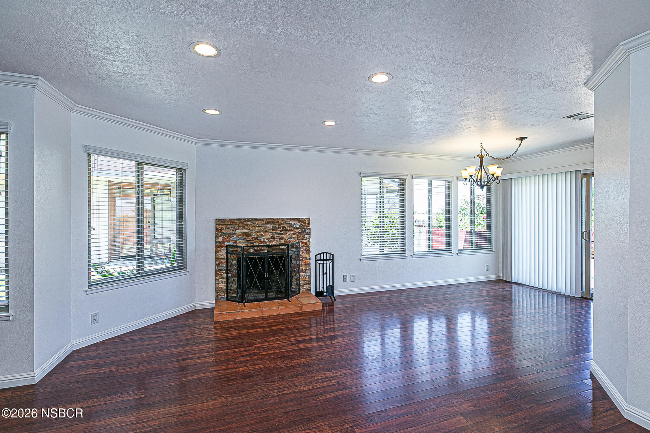 2003 Malibu Way Lompoc, CA 93436 - Photo 7 of 36 2003Malibu_7