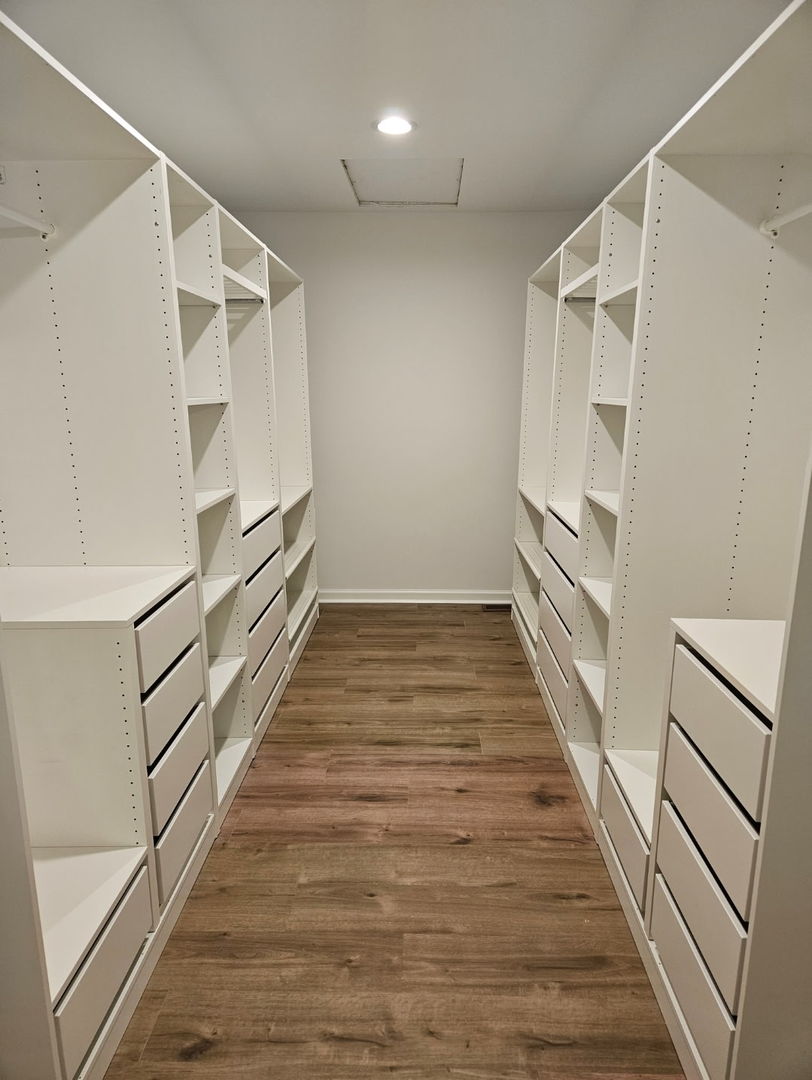34769 Zilm Road Wilmington, IL 60481 - Photo 5 of 30 a view of a hallway with wooden floor and staircase