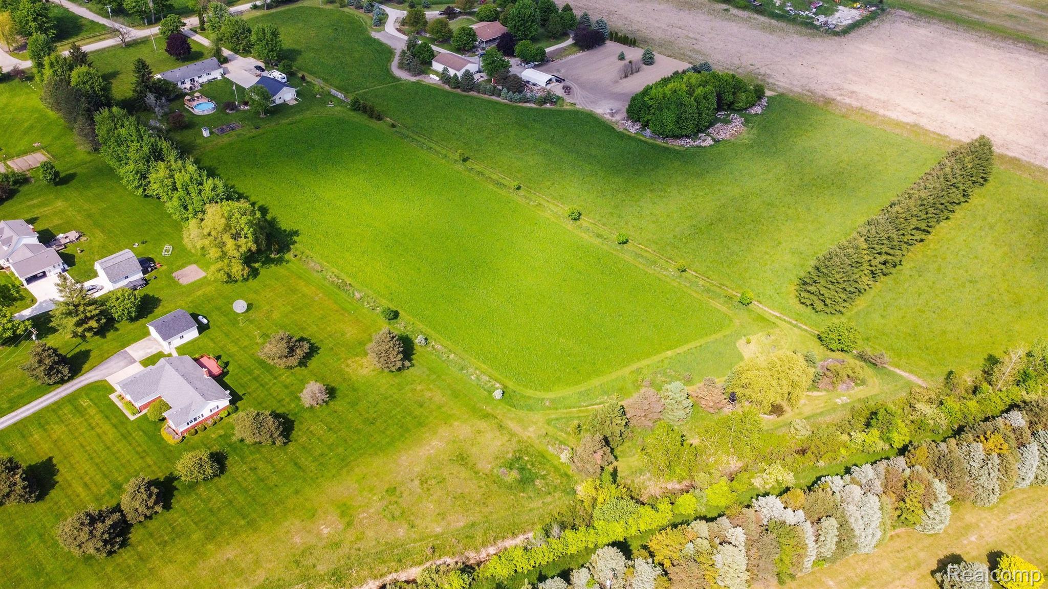 14475 Gilbert Road Allenton, MI 48002 - Photo 57 of 59 Gallery Image 57
