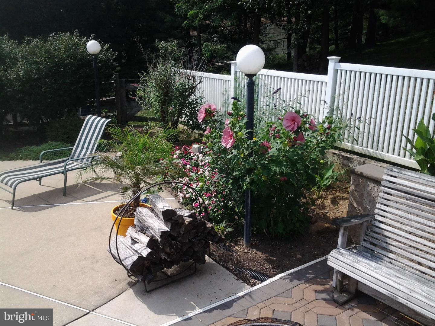 25 Concord Road Garnet Valley, PA 19060 - Photo 23 of 25 Garden