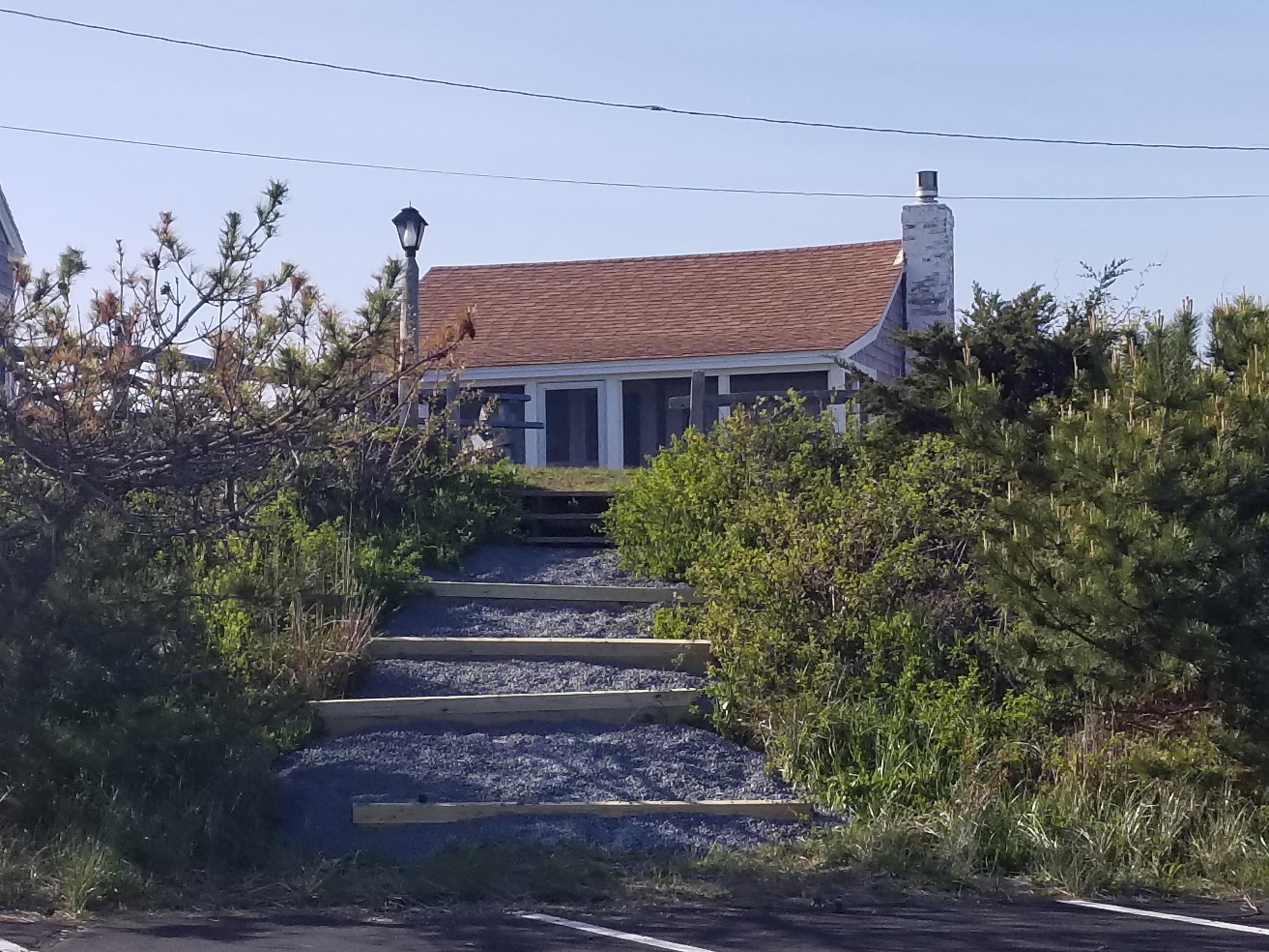 8 Beach Hills Road, Unit B Dennis Port, MA 02639 - Photo 7 of 20 20170516_170816