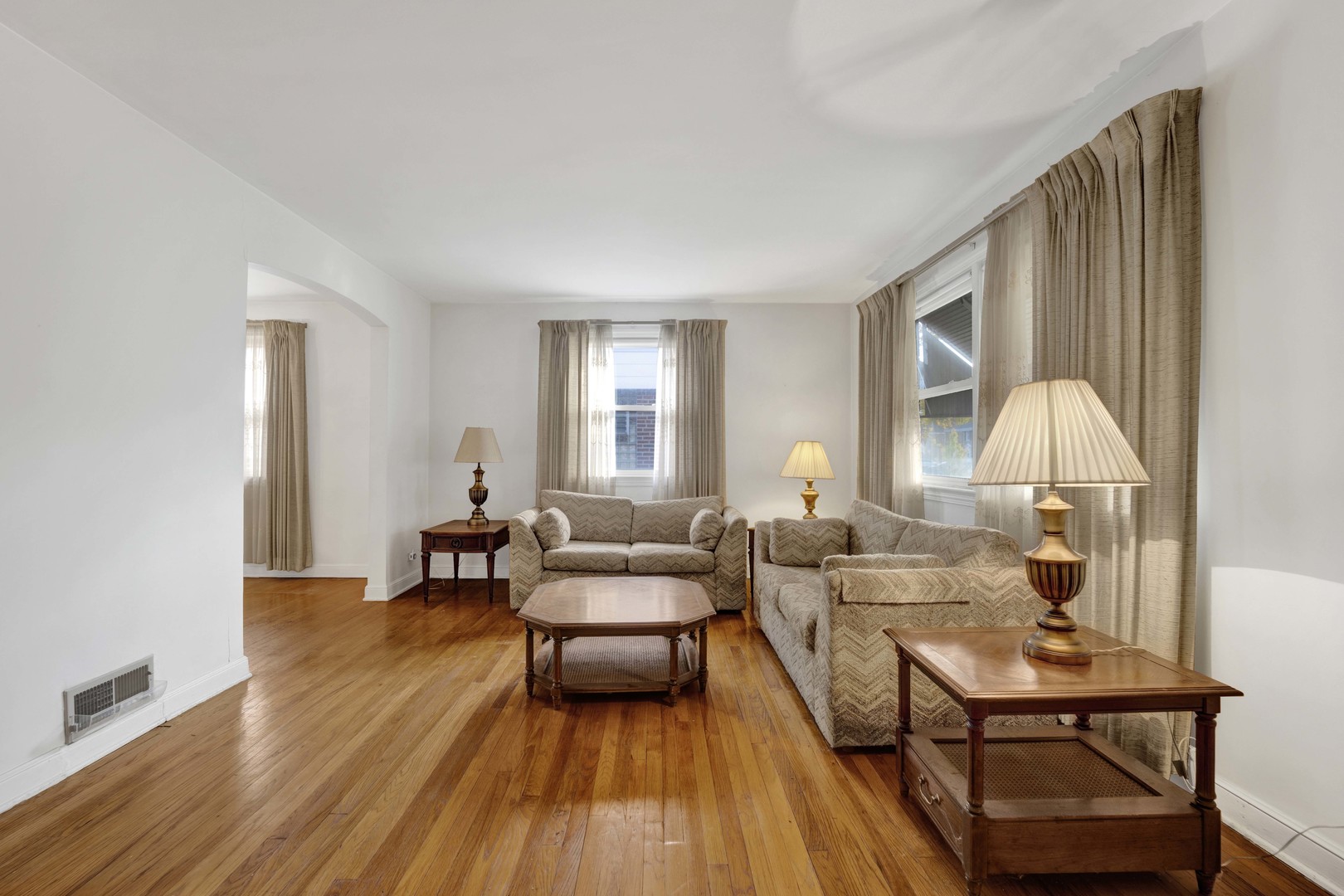 2223 South 7th Avenue North Riverside, IL 60546 - Photo 4 of 20 a living room with furniture and a wooden floor