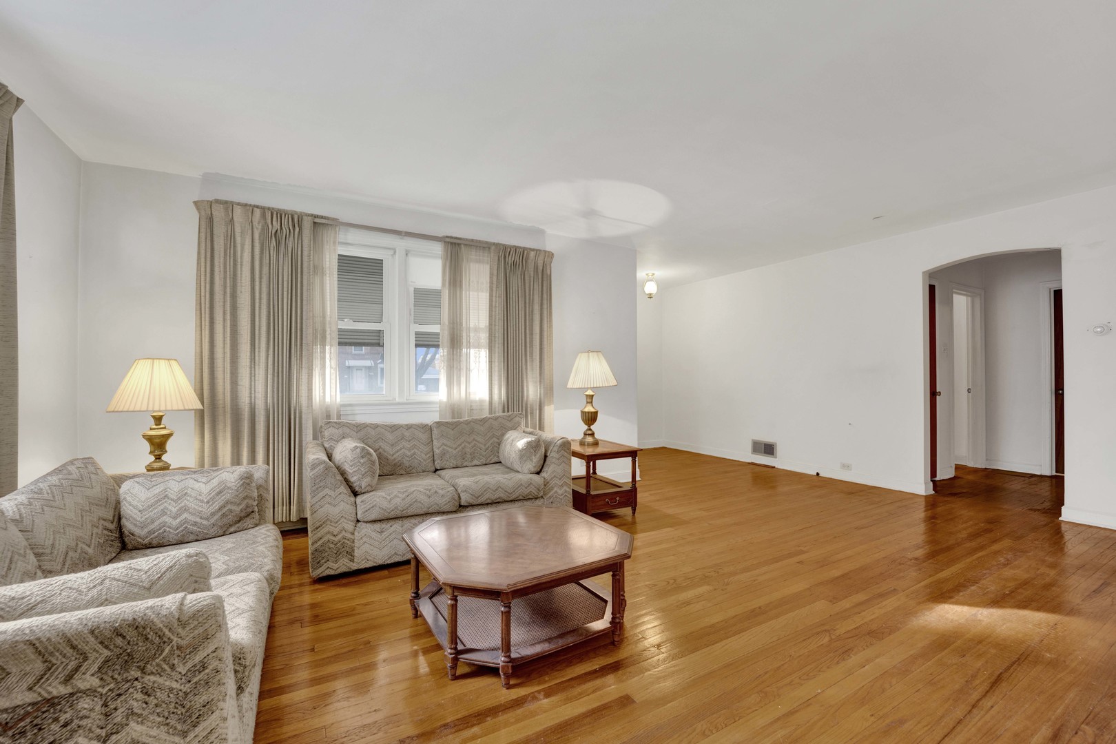 2223 South 7th Avenue North Riverside, IL 60546 - Photo 5 of 20 a living room with furniture and a window