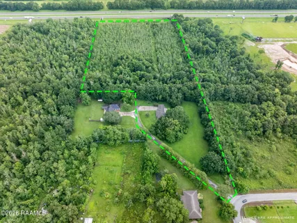 $325,000 | 2518 West Willow Street, Scott, LA 70583