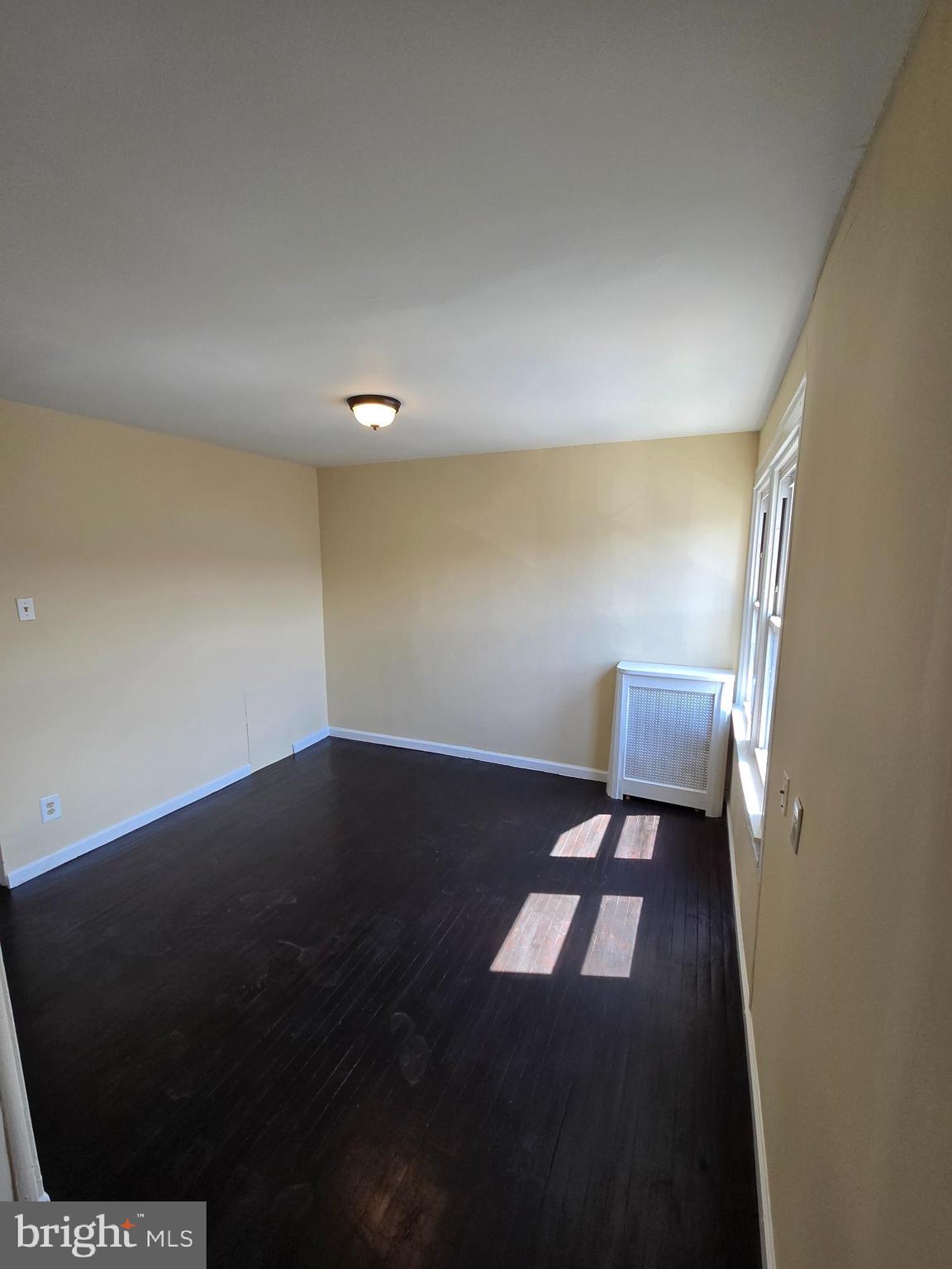 7129 Seaford Road Upper Darby, PA 19082 - Photo 3 of 13