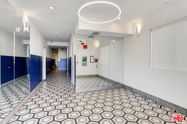 $4,870 | 1431 Armacost Avenue, Unit 401, Los Angeles, CA 90025