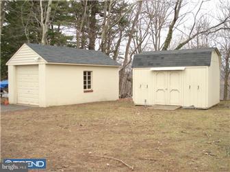 1059 Sackettsford Road Ivyland, PA 18974 - Photo 4 of 11 Exterior