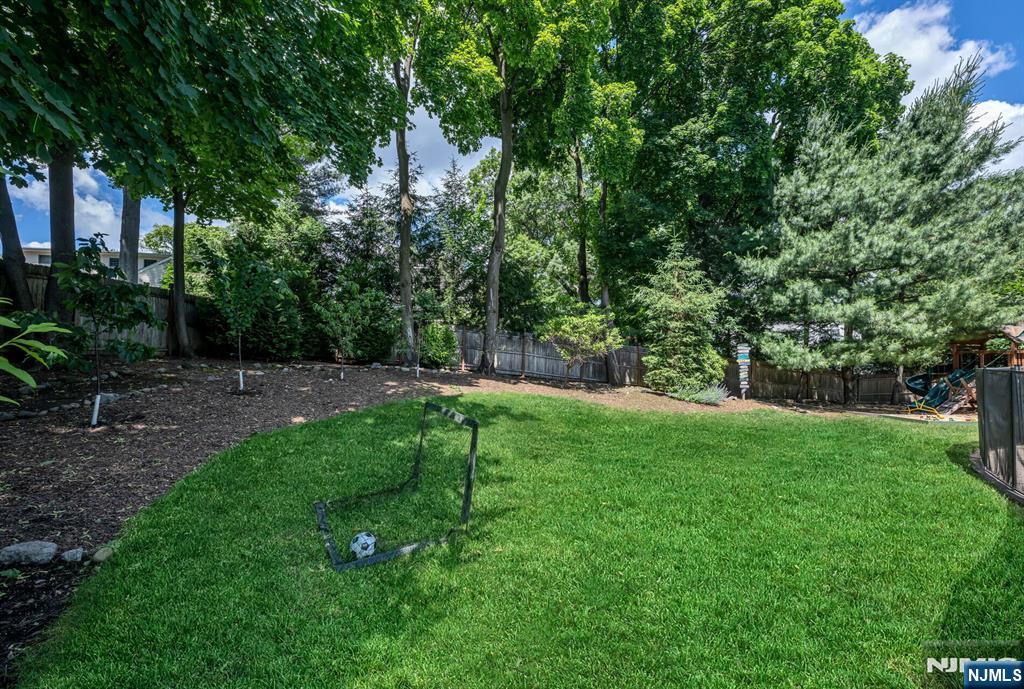 496 Lincoln Avenue Ridgewood, NJ 07450 - Photo 34 of 34