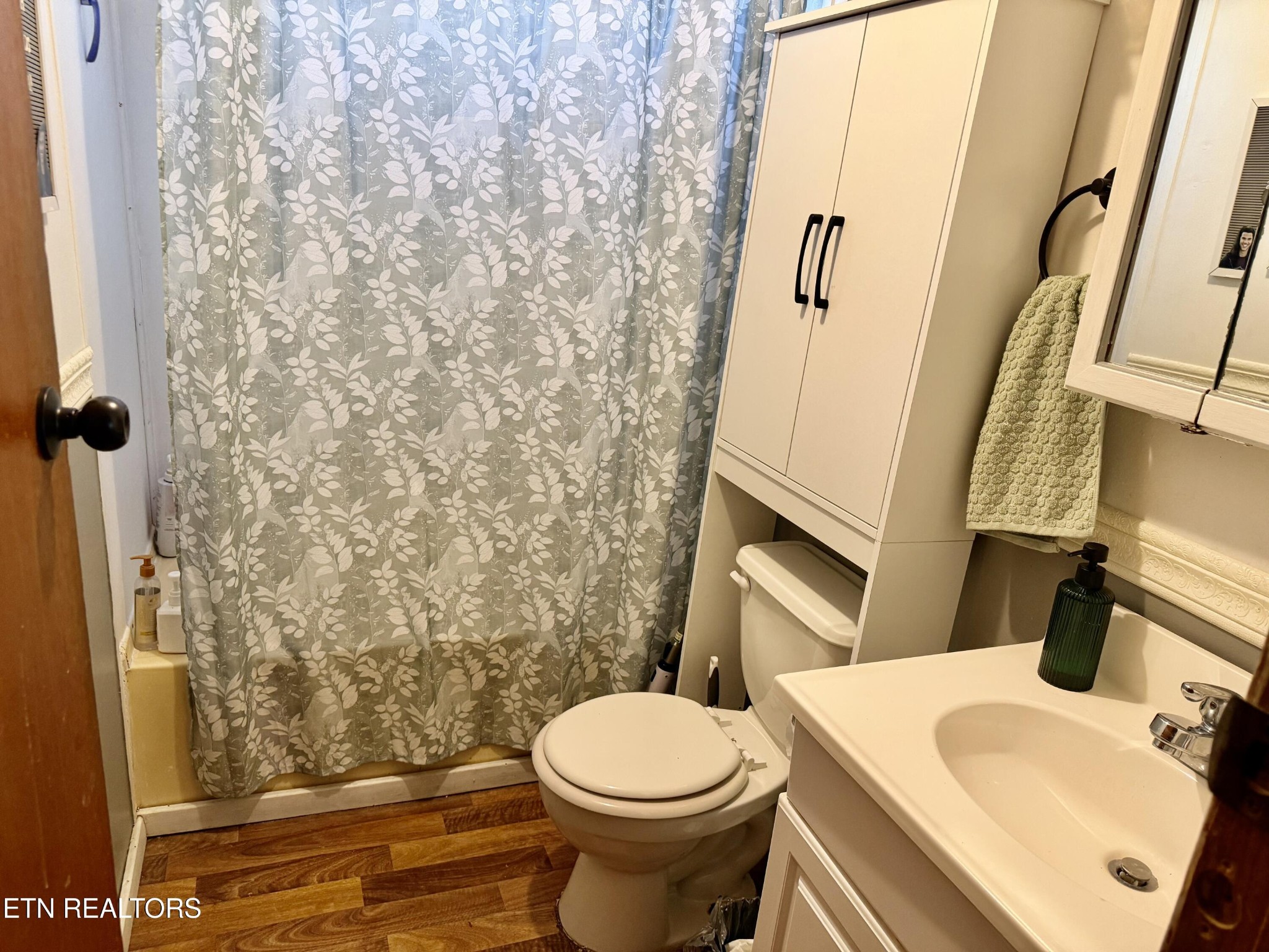 2465 Niles Ferry Road Madisonville, TN 37354 - Photo 6 of 8 Gallery Image 6
