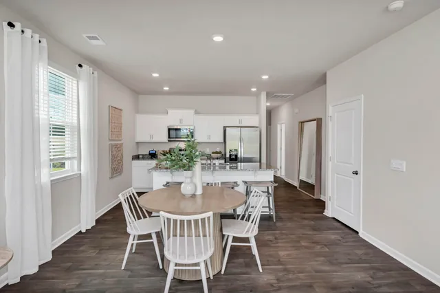 $229,990 | 117 Kirkwood Court, Orangeburg, SC 29118