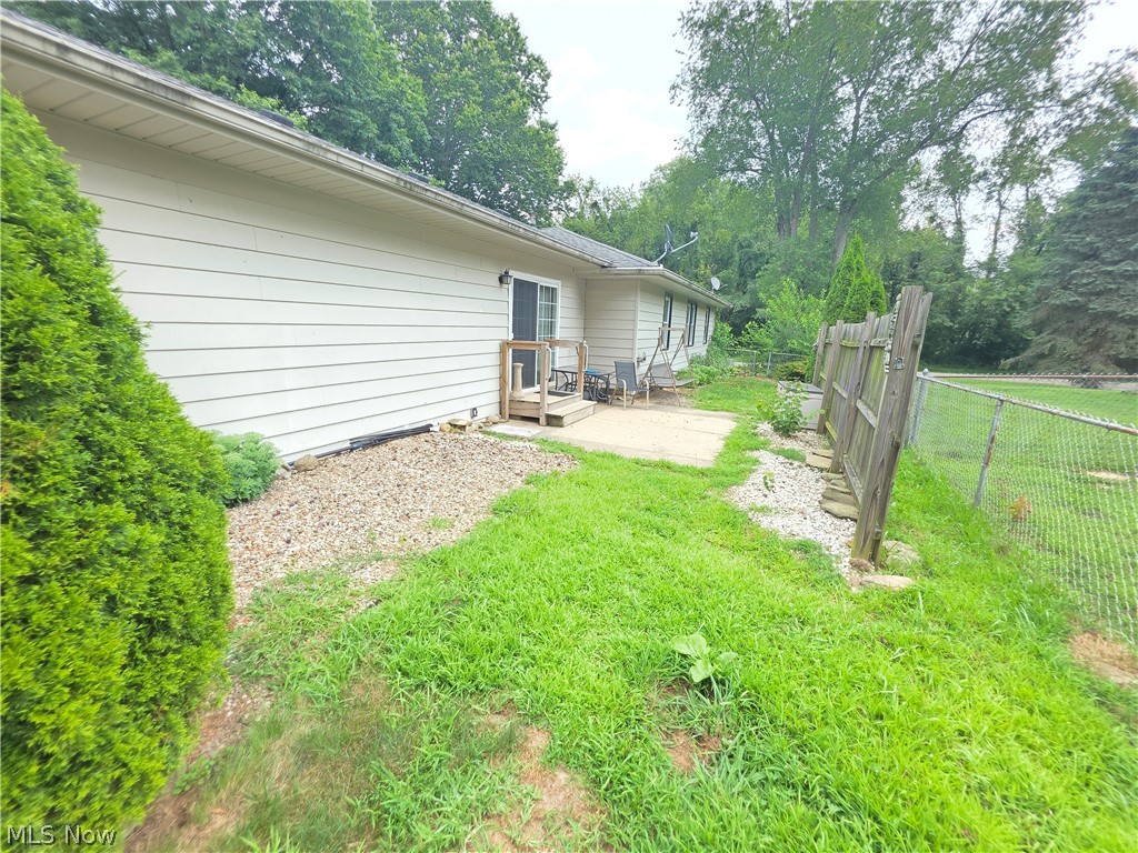490 Bonshire Road Akron, OH 44319 - Photo 27 of 31