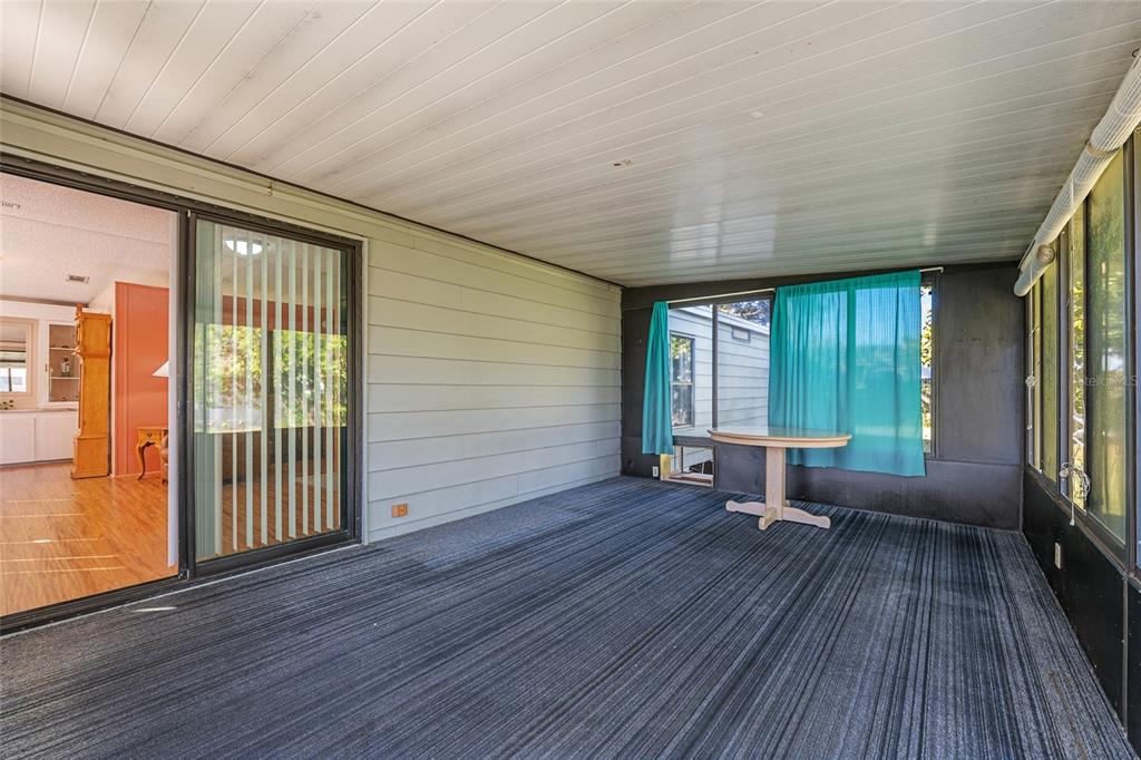 10085 Southeast 126th Place Belleview, FL 34420 - Photo 31 of 45 a view of outdoor space with wooden floor