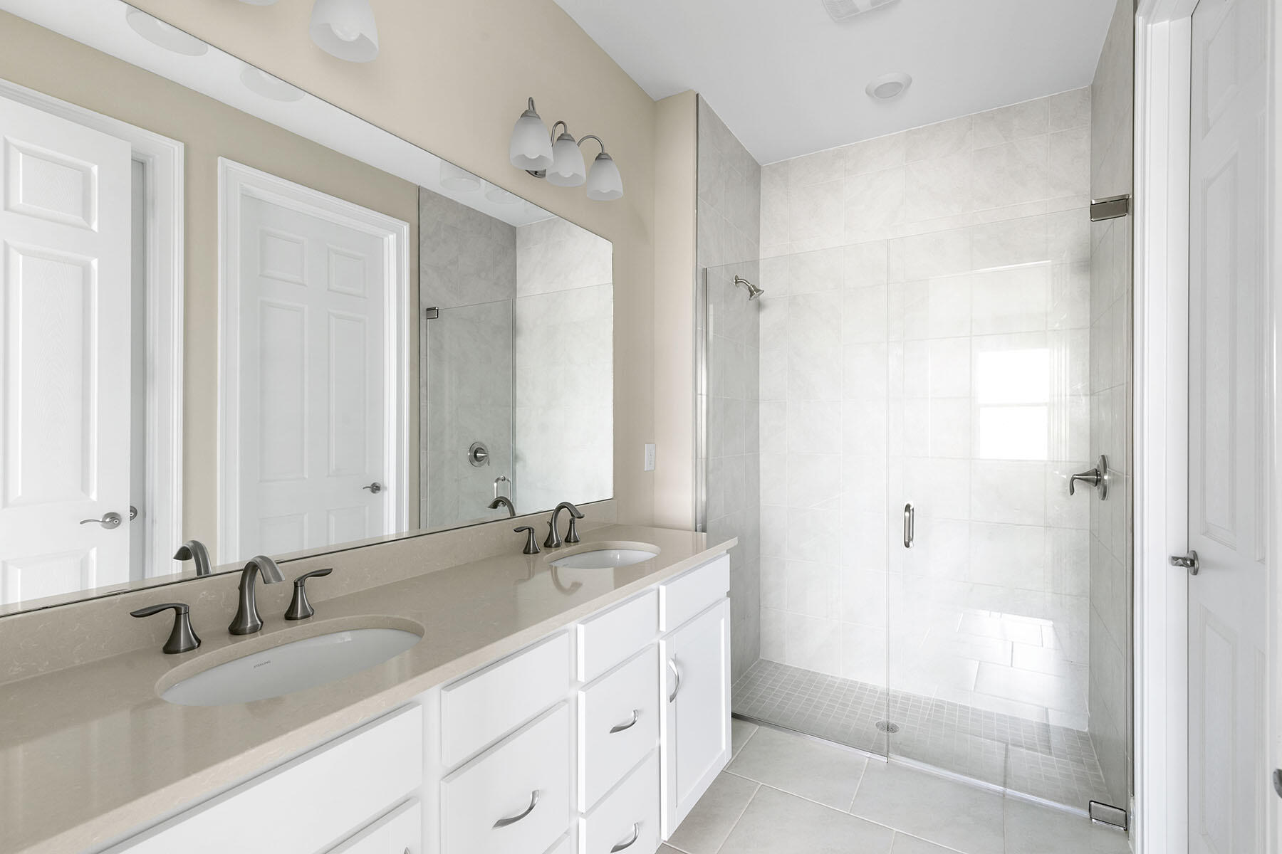 1173 Enbrook Loop Naples, FL 34114 - Photo 11 of 23 224031031ee