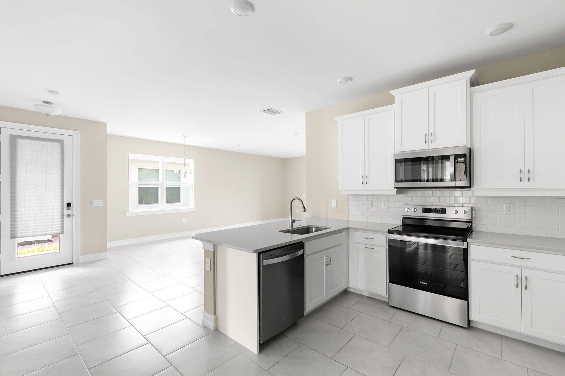 1173 Enbrook Loop Naples, FL 34114 - Photo 7 of 23 224031031cc