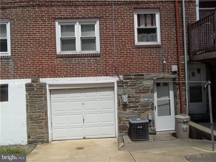 244 Barclay Road Upper Darby, PA 19082 - Photo 15 of 15 Exterior Back