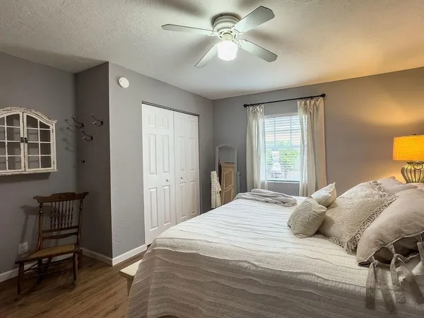 $1,800 | 902 Northeast 34th Street, Unit E, Oakland Park, FL 33334