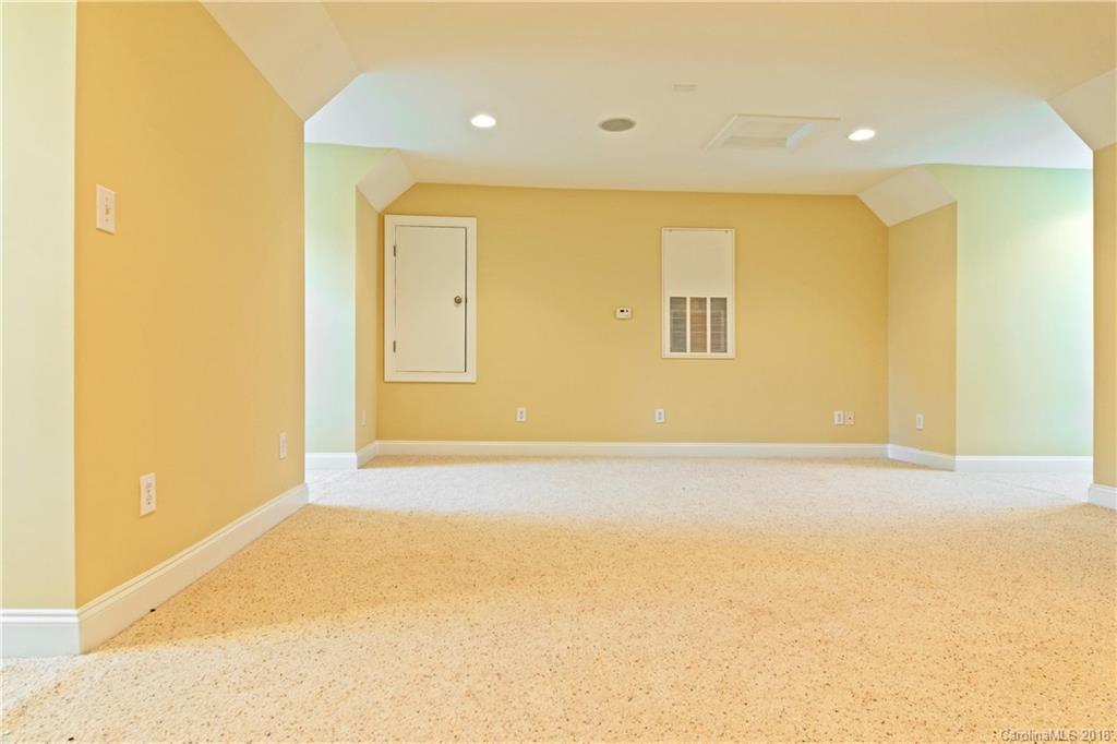 1788 Waterford Pointe Road, Unit 23 Lexington, NC 27292 - Photo 12 of 22 Gallery Image 12
