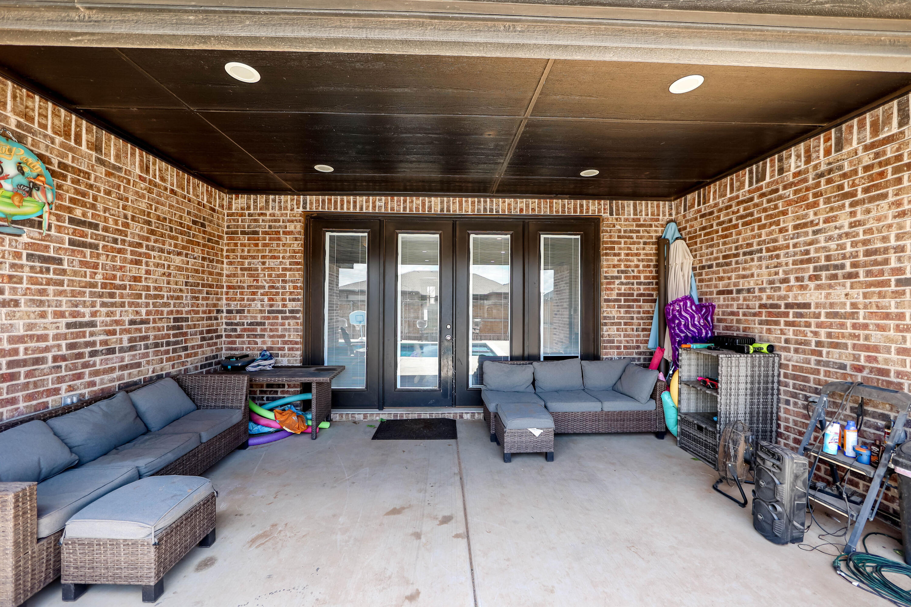 7041 99th Street Lubbock, TX 79424 - Photo 30 of 33 Back Porch