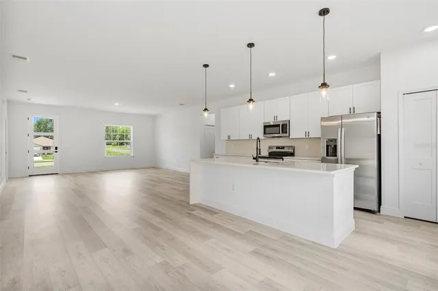 $1,900 | 324 Marion Oaks Trail, Ocala, FL 34473