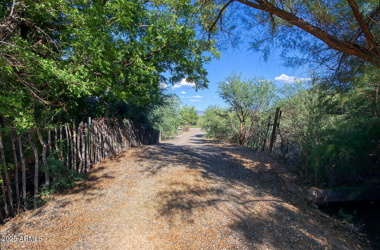 1993 South Salt Mine Road Camp Verde, AZ 86322 - Photo 25 of 54 HK5A3077-HDR1-PLS-1280