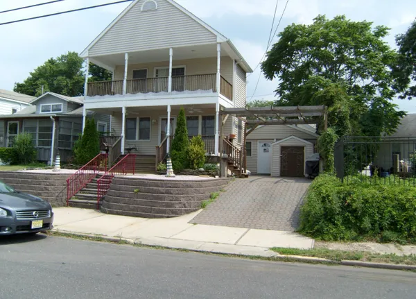 a view of house and outdoor space