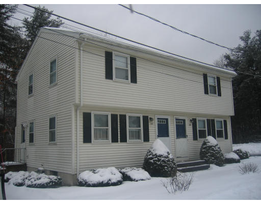 127-129 Kent Road Springfield, MA 01129 - Photo 1 of 1 Gallery Image 1